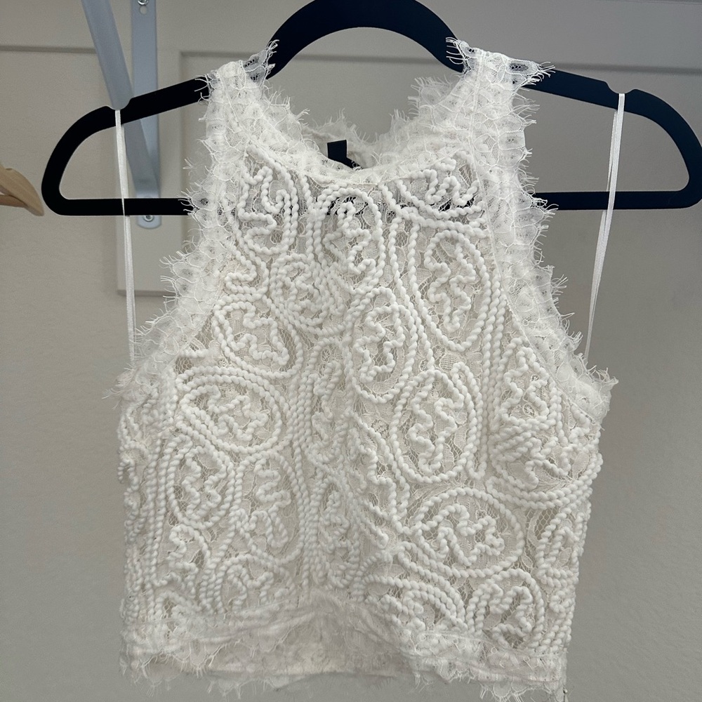 Elegant White Textured Women's Top